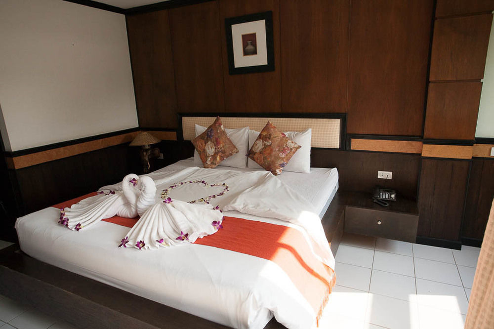 Season Palace Huahin Hotel Petchaburi Esterno foto